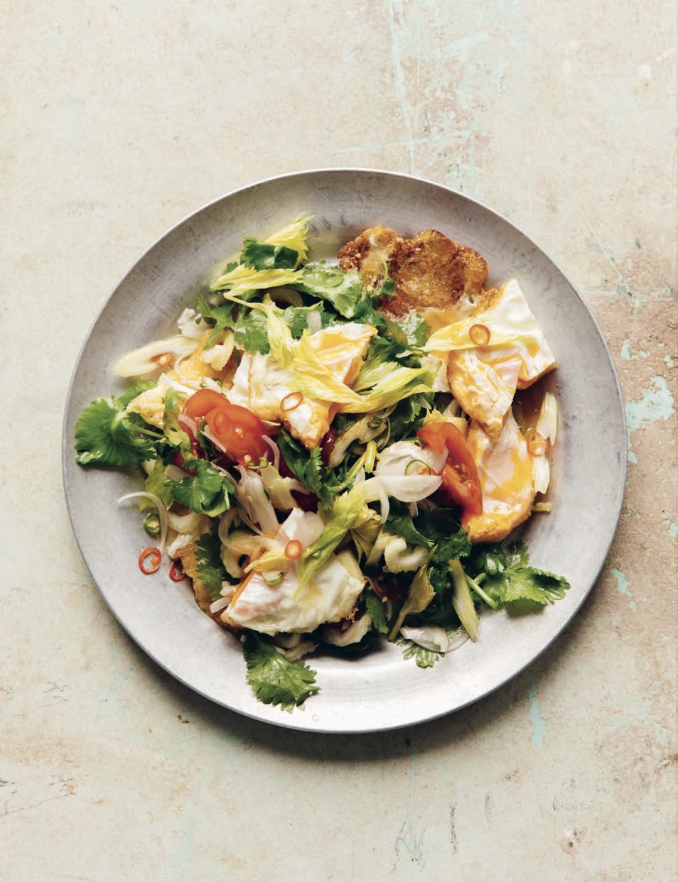 Fried Egg Salad Kin Thai by John Chantarasak