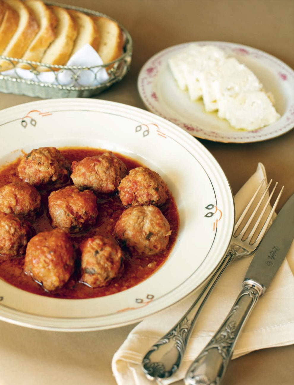 Meatballs in Tomato Sauce